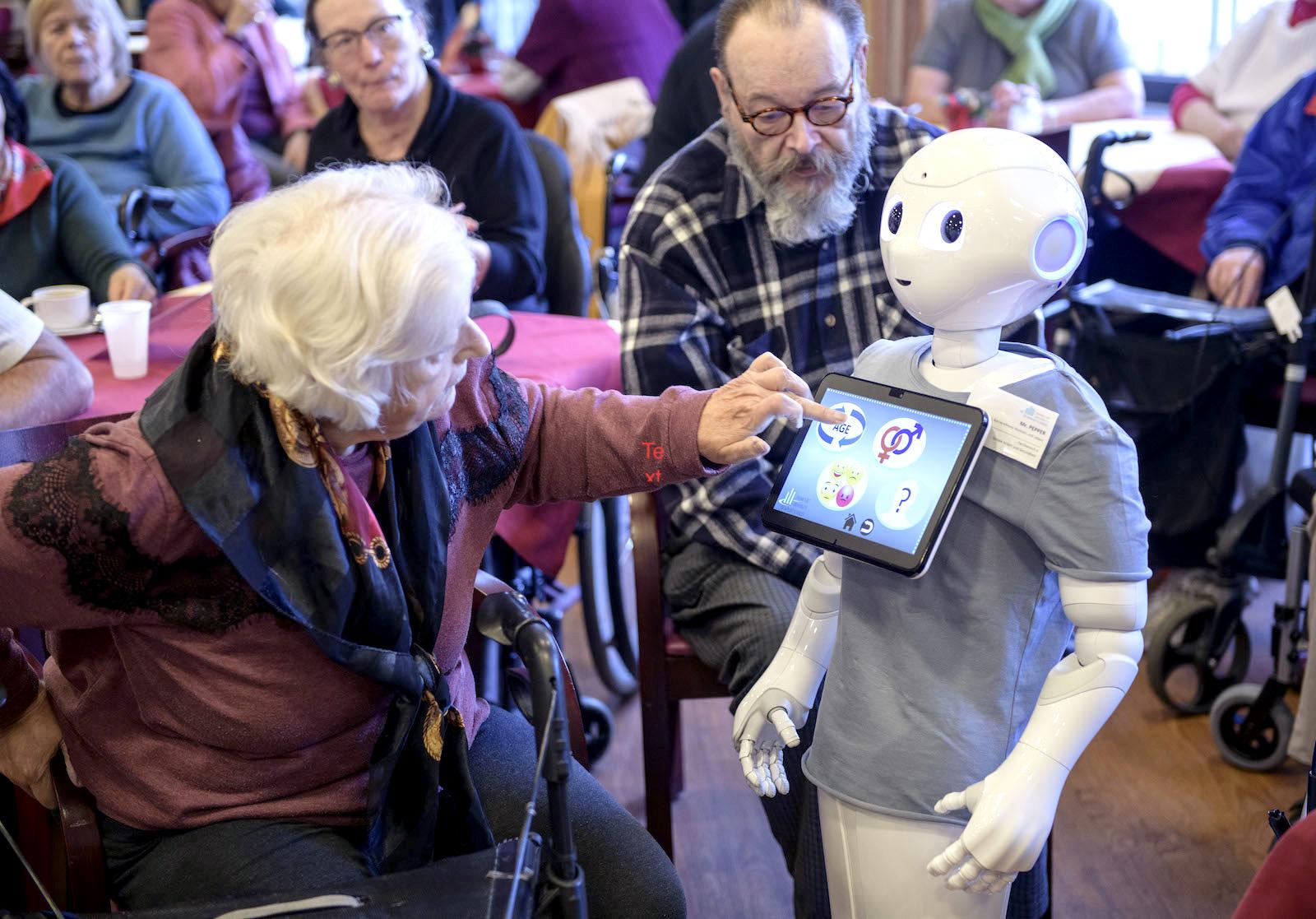 Innovative Technologies ‌Shaping Senior Care Careers