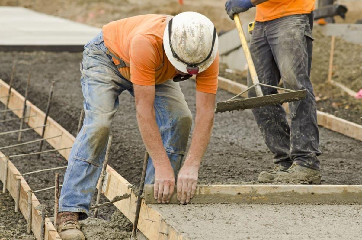 Residential vs. Commercial Concrete Contractors: What’s the Difference?