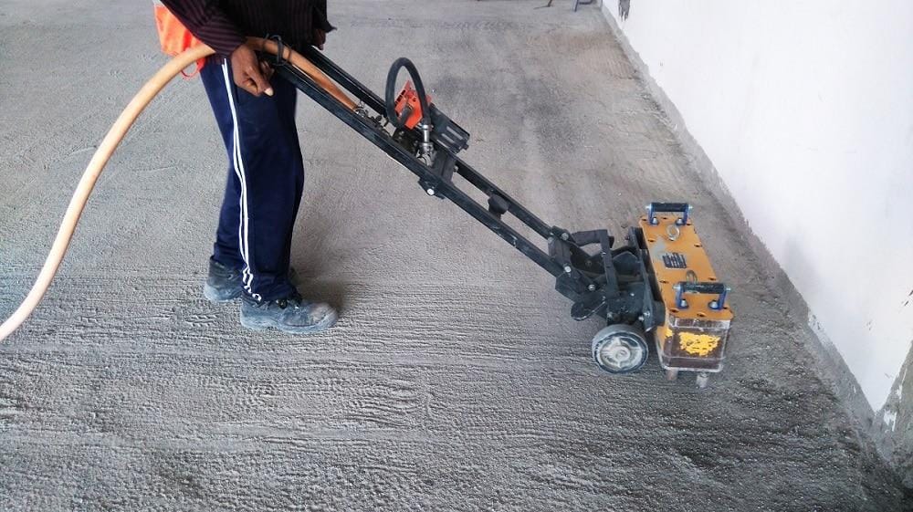 Signs of a Bad Concrete Contractor (And How to Avoid Them)